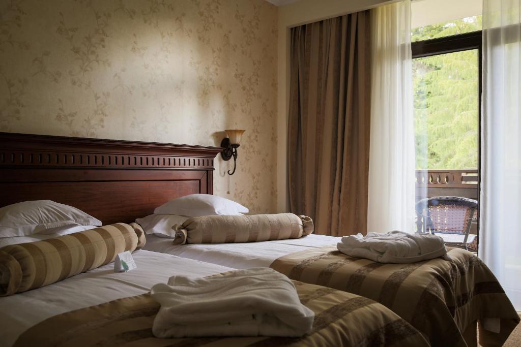 Hotel Foisorul Cu Flori Синая Экстерьер фото
