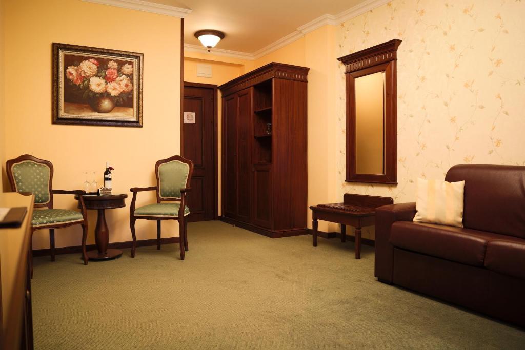 Hotel Foisorul Cu Flori Синая Экстерьер фото
