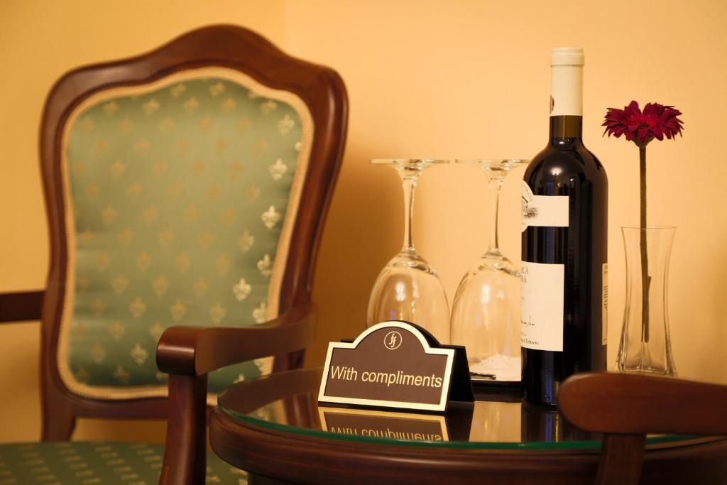 Hotel Foisorul Cu Flori Синая Экстерьер фото